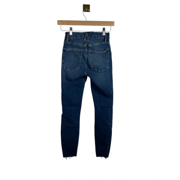 Good American Good Waist Raw Edge Crop Jeans in Blue Size 25 - Picture 9 of 13